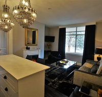 City Life Apartment-full kitchen  separate bedroom - New Castle Holiday