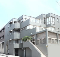 Cityview Studio Accommodation - New Castle Holiday