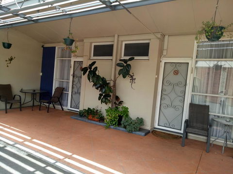Clifton Motel - New Castle Holiday 2