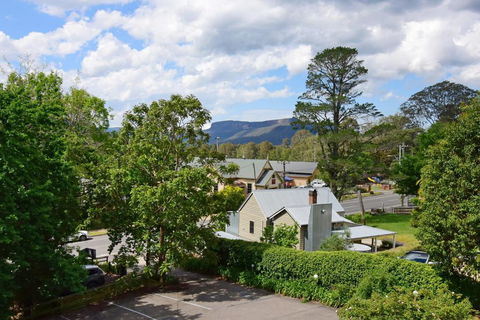 Cloudsong Chalet 1 - Close To The Village Centre! - New Castle Holiday 1