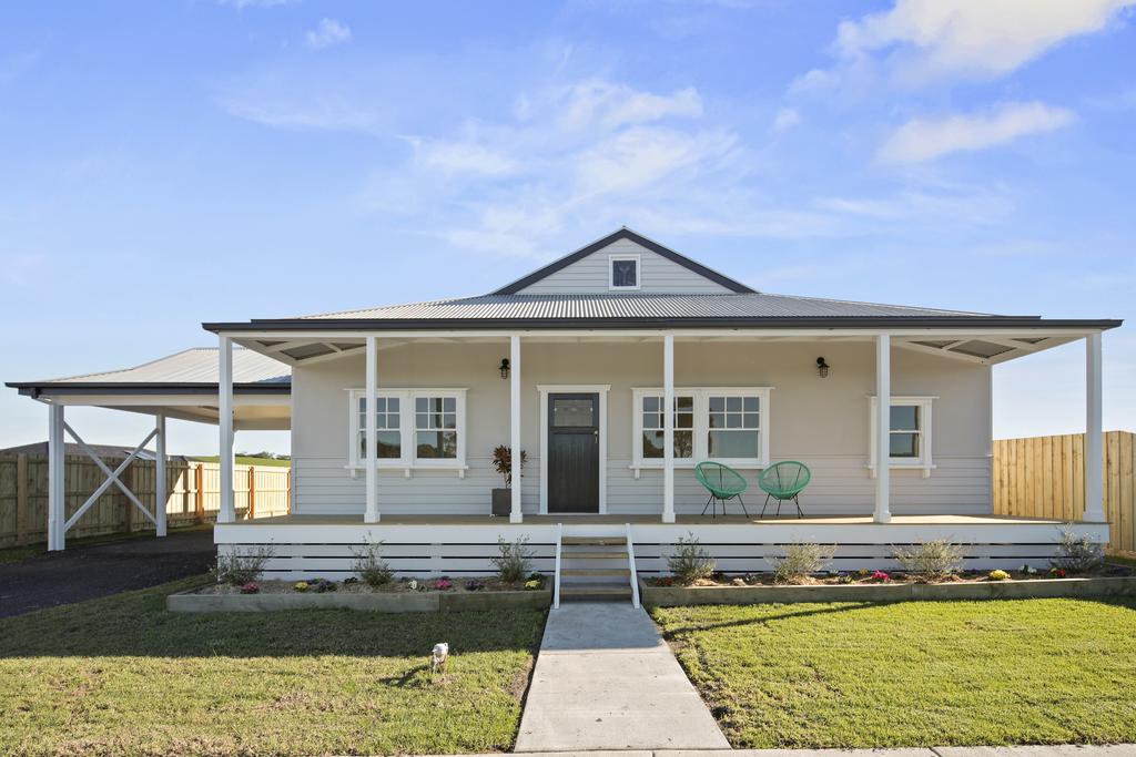 Blackwood Forest ACT New Castle Holiday