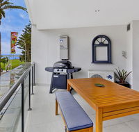 Coast Luxury Apartment 3 - New Castle Holiday