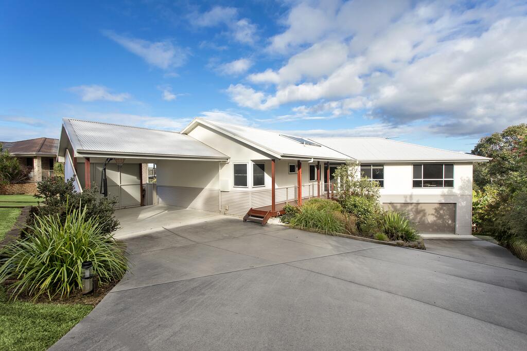 Valla NSW New Castle Holiday