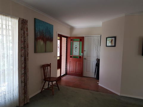 Cobram Cottage - New Castle Holiday 2