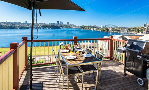 Cockatoo Island Accommodation - New Castle Holiday 2