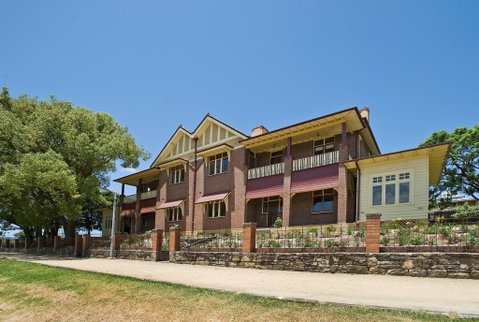 Cockatoo Island Accommodation - New Castle Holiday 3