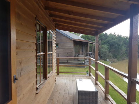 Cocoa & Briar Cottages - New Castle Holiday 2