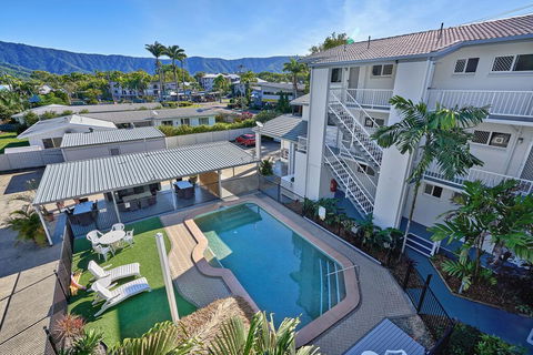 Cocos Holiday Apartments - New Castle Holiday 2