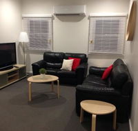Colonial Lodge Motor Inn - New Castle Holiday