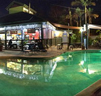 Colonial Village Cabins Camping  Tours - Hervey Bay YHA - New Castle Holiday
