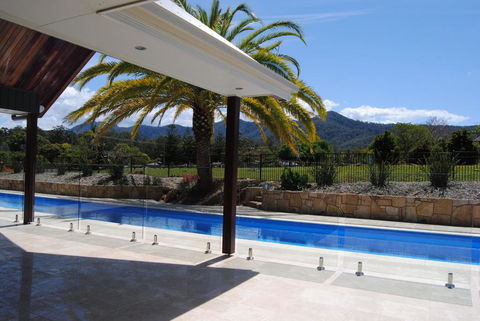 Colorado - Beauty Nestled In The Heart Of Bonville - New Castle Holiday 2