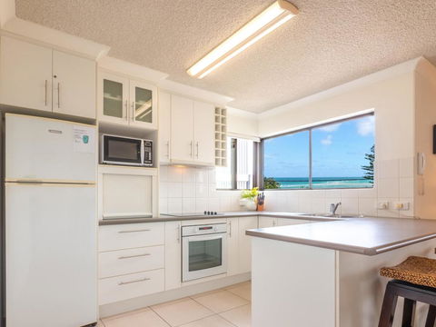 Columbia Point U6, 7 Bulcock Beach Esp - New Castle Holiday 2