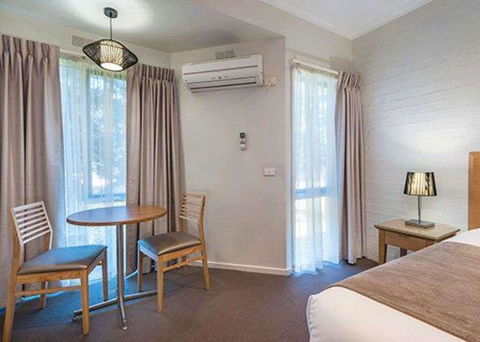 Comfort Inn Coach & Bushmans - New Castle Holiday 3