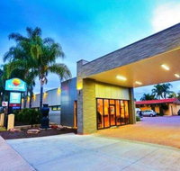 Comfort Inn Deakin Palms - New Castle Holiday