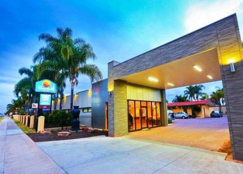 Comfort Inn Deakin Palms - New Castle Holiday 0