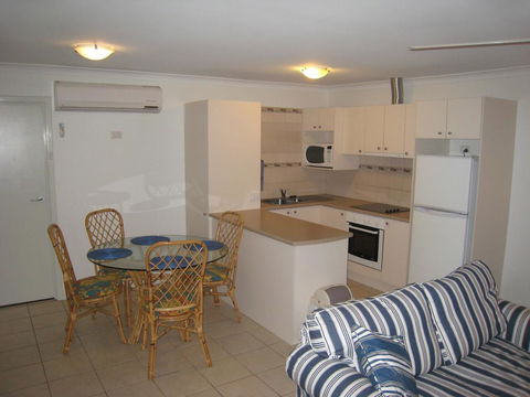 Como Apartments - Geraldton - New Castle Holiday 0