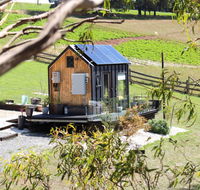Compass Hut - New Castle Holiday