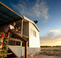 Coodlie Park Farm Retreat - New Castle Holiday