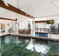 Coolum Retreat Pet Friendly Sunshine Coast Holiday House - New Castle Holiday