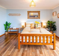 Coota Views Unit - New Castle Holiday