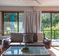 Coral's  Elizabeth Beach - New Castle Holiday