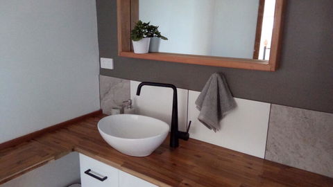 Corner Cottage Self Contained Suite - Geneva In Kyogle - New Castle Holiday 1