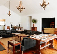 Corunna Station Country House - New Castle Holiday