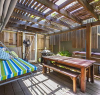 Cosy hideaway Sunshine Beach - New Castle Holiday