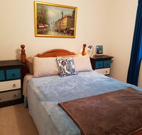 Cosy Quiet Bedroom Ferny Grove - New Castle Holiday