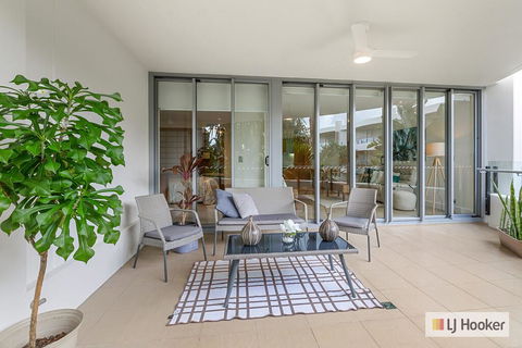 COTTON BEACH 85 - PRIVATE Mid Floor APARTMENT - New Castle Holiday 0