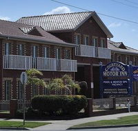 Courtyard Motor Inn - New Castle Holiday