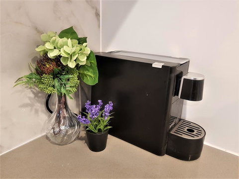 Cozy Duplex Home 3 Bdrms 1 Bath Sleeps 6 - New Castle Holiday 3