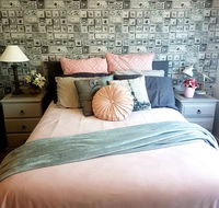 Creek Cottage Jindera - New Castle Holiday