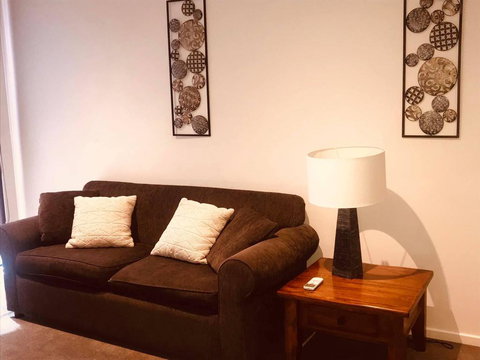 Creekside Apartment - New Castle Holiday 1