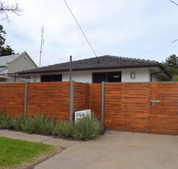 Crisands of Echuca - New Castle Holiday