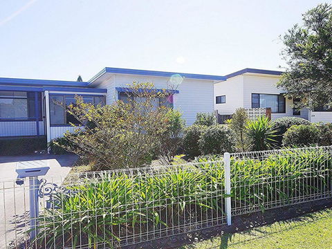 Culburra Sea Stay - Beach And Shop An Easy Walk - New Castle Holiday 2