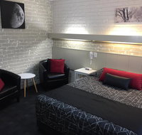 Culcairn Motor Inn - New Castle Holiday