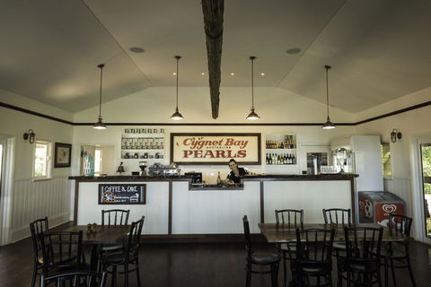 Cygnet Bay Pearl Farm - New Castle Holiday 3