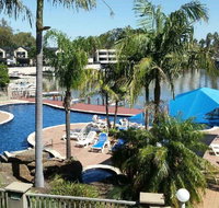 Cypress Water Front Apartments - New Castle Holiday