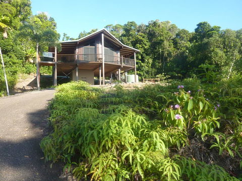 Daintree Holiday Homes - Yurara - New Castle Holiday 1