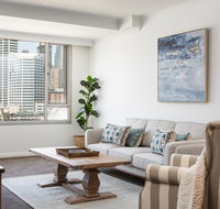 Darling Harbour Apartment with Parking Views Pool - New Castle Holiday