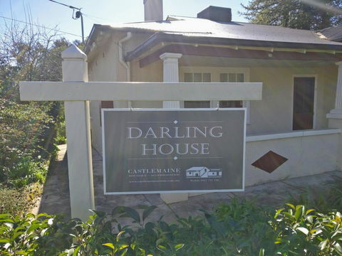 Darling House Castlemaine - New Castle Holiday 1
