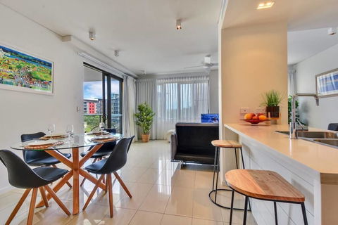 Darwin Waterfront Luxury Apartment - New Castle Holiday 1