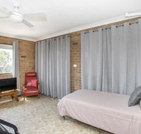 Deering 106 ULLADULLA - New Castle Holiday