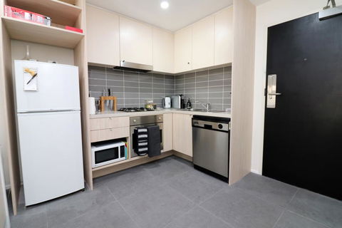 Degraves Hidden Gem - Parking, Convenient CBD Location, Lift - New Castle Holiday 1