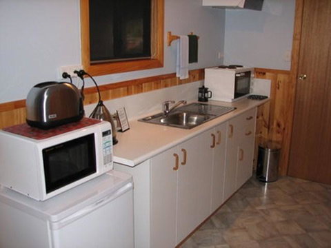 Derwent Bridge Chalets & Studios - New Castle Holiday 3