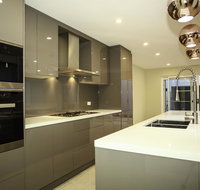 Design Sydney Home - New Castle Holiday