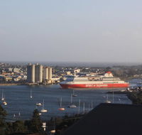 DevonPORT VIEWS - New Castle Holiday