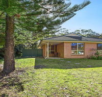 Dolphin Cottage - in the heart of Callala Beach - New Castle Holiday