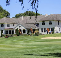 Dormie House - New Castle Holiday